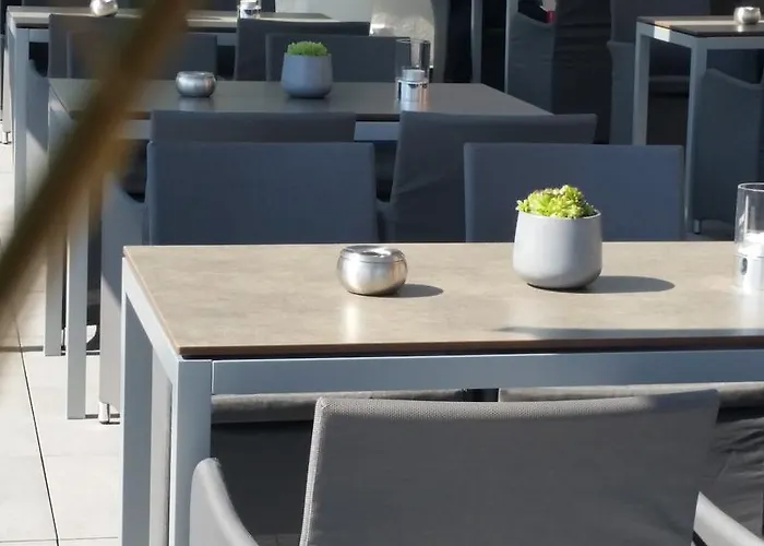 Zum Doerenberg Hotel